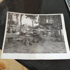 1984年老照片(房子被扒后的残景)