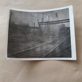 鞍山报社流出60年代黑白照片，疑是鞍钢铁路企业铁路网【22】