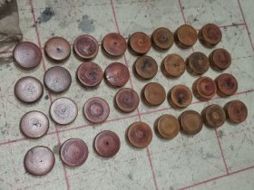 罕见漂亮的清代手工雕刻老象棋袖珍小象棋，精致典雅全套完好