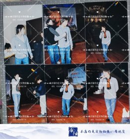 陶喆老照片 明星 相片83张合售，均是杂志社原版5寸老照片，实物摄有现货，要了可以直接下单。 货号: 抽13－1－068 外文名:David Zee Tao 别名:陶绪忠、陶吉吉、小胖(小名) 粉丝名称 喆迷 加利福尼亚大学洛杉矶分校 职业:歌手、音乐制作人、词曲作者 音乐类型 R&B、摇滚、流行等 代表作品 爱，很简单、就是爱你、小镇姑娘、今天你要嫁给我、黑色柳丁、Melody、找自己、普