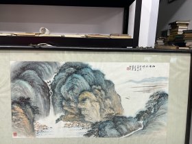 上海文史馆馆员张之阿山水“江南水村”87x42cm 带镜框