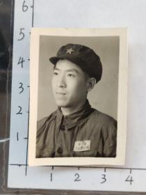 1952年中国人民解放军着50式军装照片(老军人8路军张桂梅、杨学坤相册，时间跨度从抗日战争时期的8路军到七八十年代)