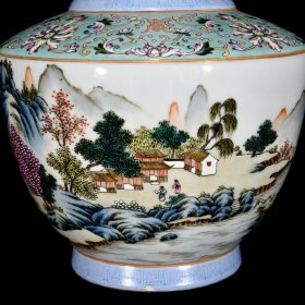 清乾隆粉彩山水亭台楼阁纹双耳瓶，25.5×17厘米