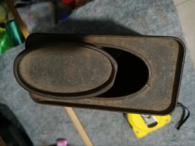 民国黑龙江海伦县益昌盛茶庄铁制美女茶筒