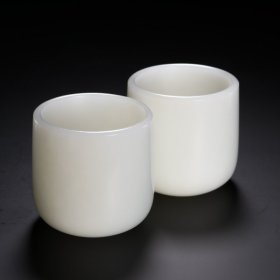 清 和田玉籽料玉杯一对