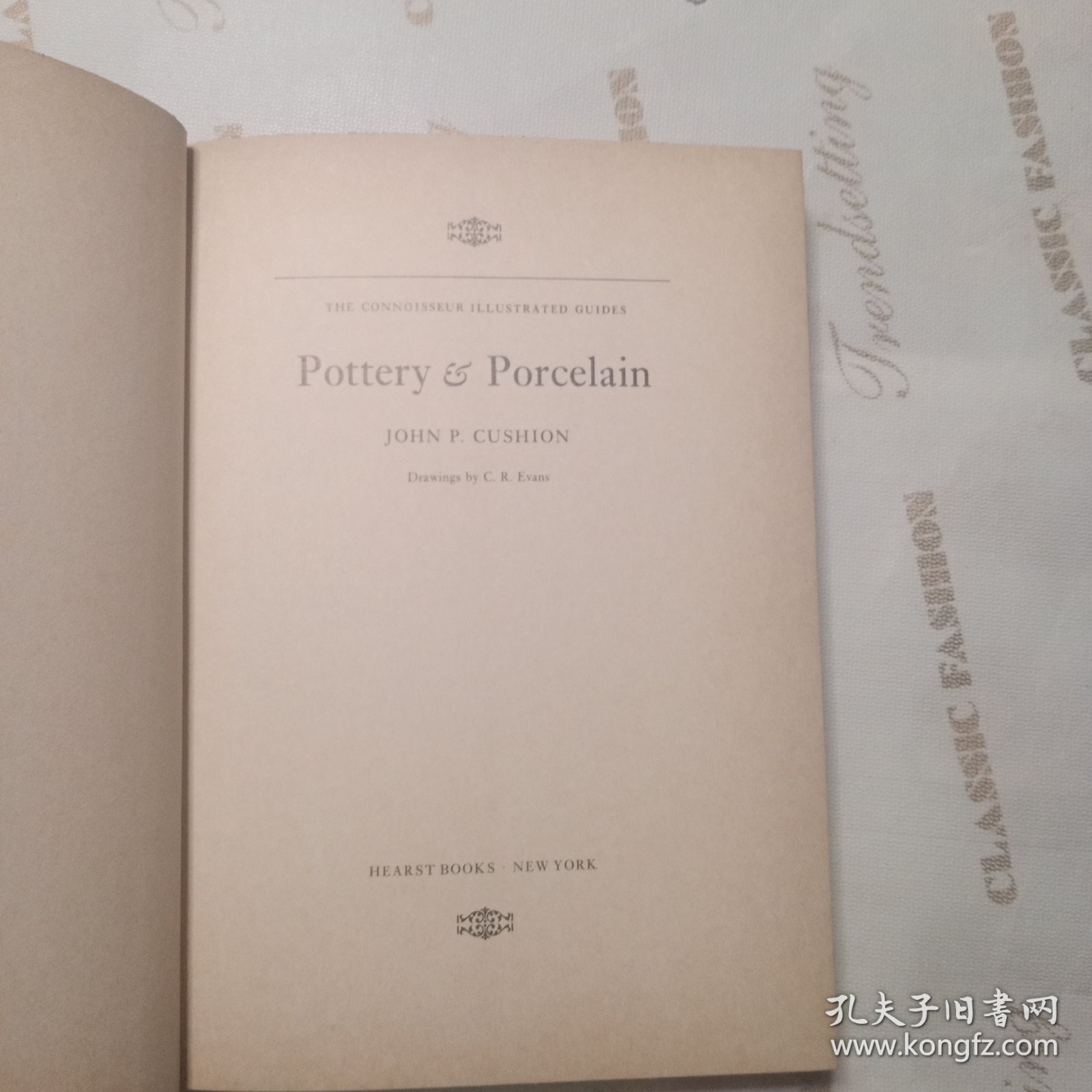 The Connoisseur Illustrated Guides Pottery and Porcelain