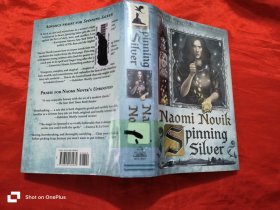 Spinning Silver （大32開(kāi)，精裝）