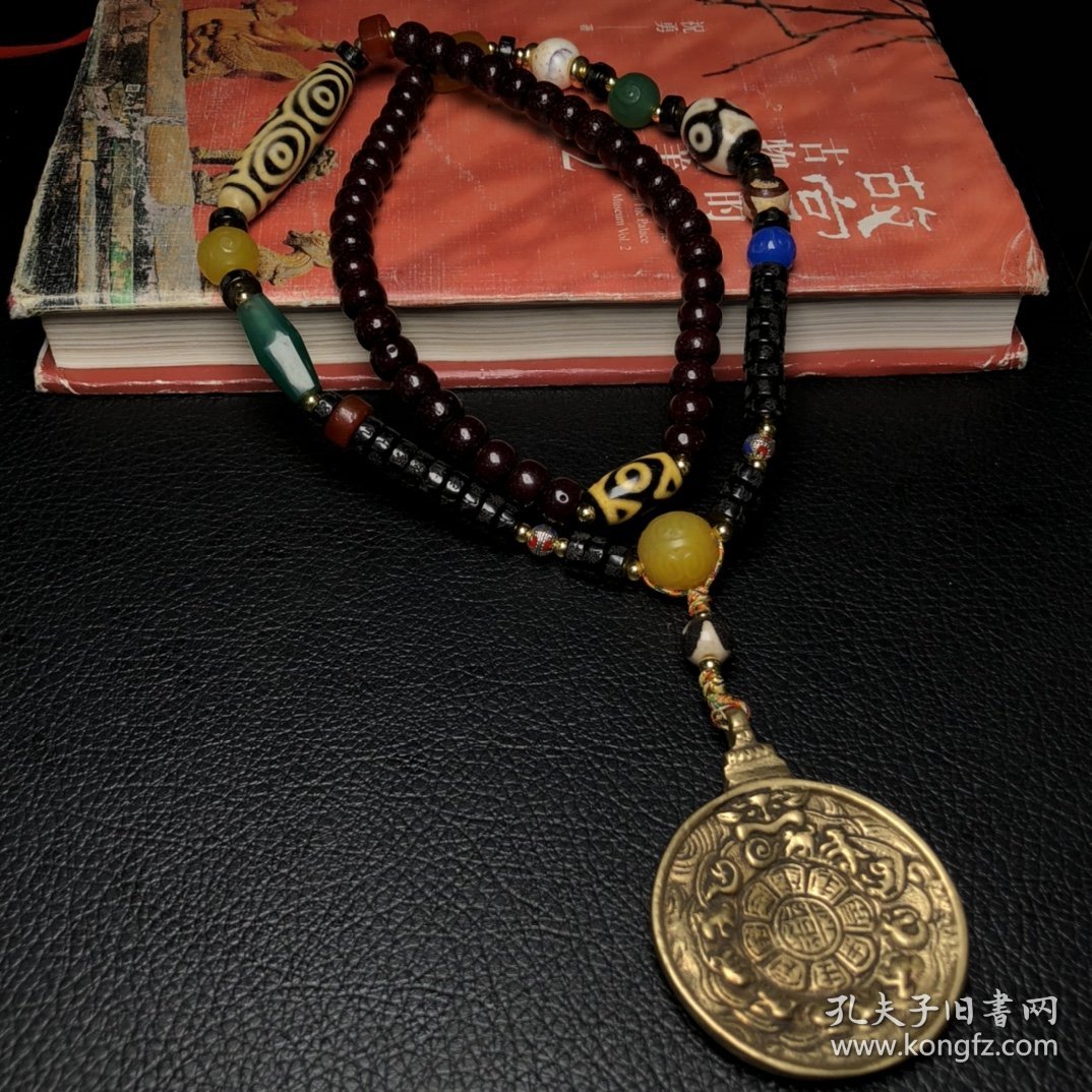 乡下偶遇老者珍藏朱砂菩提配龙眼六眼天珠、十二生肖九宫格牌吊坠项链