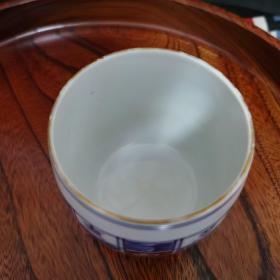 日本瓷器  生肖茶杯  酉  青花手绘  有底款