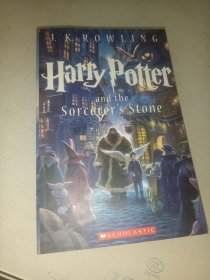 Harry Potter and the Sorcerer's Stone (Harry Potter Series, Book 1)