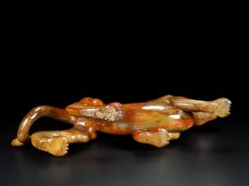 和田玉“上古瑞兽”摆件长33厘米高14厘米厚8厘米重2039克