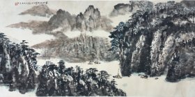 樊洲，字龙人，号龙隐，（1953——） 曾任西安中国画院院委、西安文史馆研究员、陕西传统文化交流协会名誉会长，现任中国文化部中国艺术节基金会西安艺术中心主任。