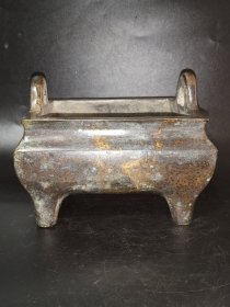 古董 古玩收藏 铜器 铜香炉 传世铜炉 回流铜香炉 纯铜香炉 长14厘米，宽13厘米，高11厘米，重量4.5斤