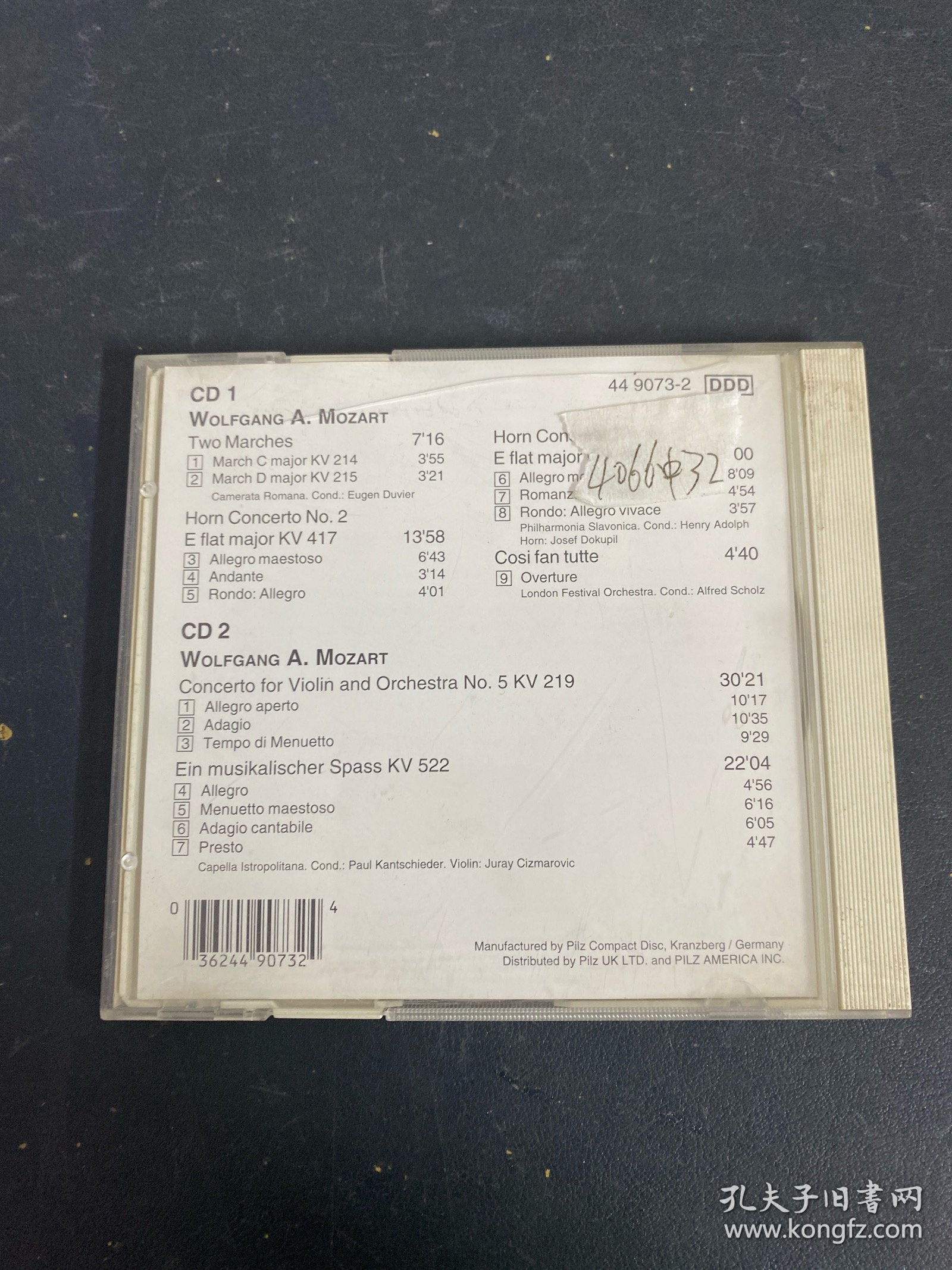 光盘CD：WOLFGANG AMADEUS MOZART 2碟装 有轻微划痕 盒裂 以实拍图购买