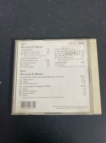 光盘CD:WOLFGANG AMADEUS MOZART 2碟装 有轻微划痕 盒裂 以实拍图购买