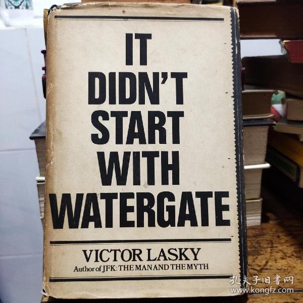 IT DIDN'T START WITH WATERGATE——水门事件——作者签名本——吴贻芳书写便签