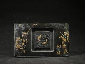 徽州九子书案摆件墨块
重约281g，15.5×9.3×1.1cm