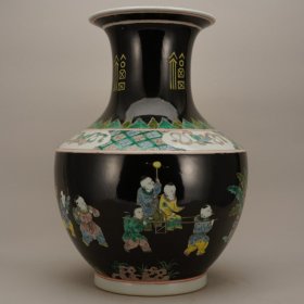 康熙乌金釉五彩婴戏瓶 规格 22*32cm