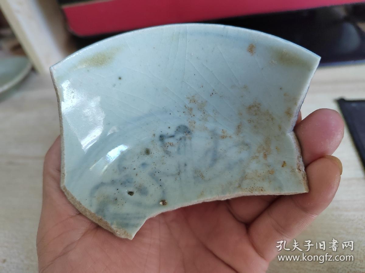 明代青花外花鸟内十字杵大碗瓷片标本