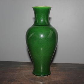 宝石绿釉观音瓶