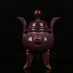 宋钧窑玫瑰紫兽面炉 尺寸 高26直径18.8厘米
