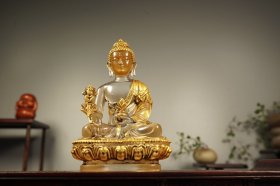 旧藏琉璃鎏金精雕细琢琉璃药师佛 尺寸：长8cm宽7cm高13cm 重量：重510g..