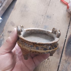 香炉b