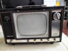 上海人民无线电厂星火71型—9黑白电视机
