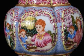 清乾隆年珐琅彩西洋人物纹描金小罐11*12厘米