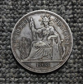 1908年法属印支坐洋1皮阿斯特银币
