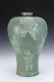 旧藏高丽青瓷十二生肖梅瓶
