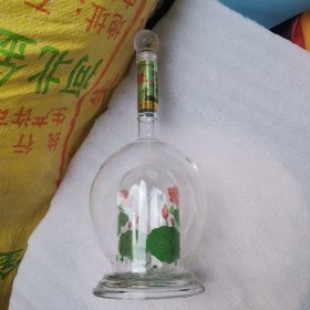 荷花酒瓶（尺寸以图片尺寸为准）玻璃瓶