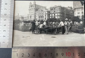 民国租界车夫等货银盐明信片