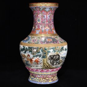清乾隆珐琅彩鎏金瑞兽纹赏瓶，43.5×27厘米