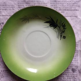 唐山九瓷产高彩小盘，可配套单件盖杯茶杯等。