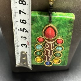古玩收藏老翠色高古玉镶天珠和各种宝石吊坠项链实物拍摄老物件珍品