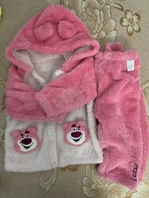 老款 粉红色儿童草莓熊舞台服家居服100码