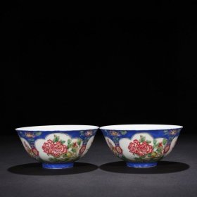 清康熙御制款蓝地开窗四季花卉纹碗7*15厘米 2400