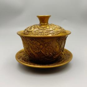 新品 古玩铜器收藏 龙凤呈祥古色款茶杯茶盏茶碗整套杯具 器型厚重 包浆老道  造型雅致
尺寸:茶托直径10厘米 口径9厘米 高8.5厘米
重量约:515克