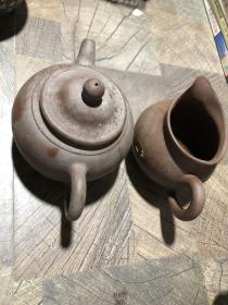 紫砂壶茶壶两个