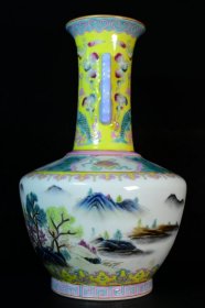 旧藏大清雍正年制珐琅彩山水人物挂耳瓶，器型规整精致.造型独特，画工精湛，纯手绘画工品相完美如图