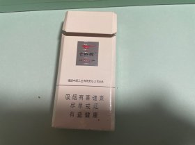 烟标：七匹狼2