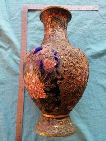 景泰蓝花瓶（高30厘米）