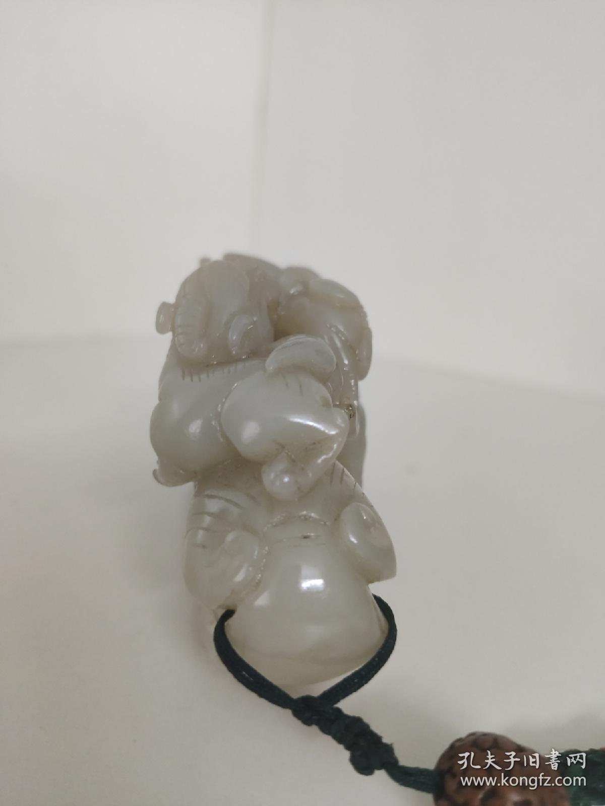清代和田玉雕摆件把玩件