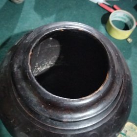 勤俭持家厉行节约陶瓷坛子