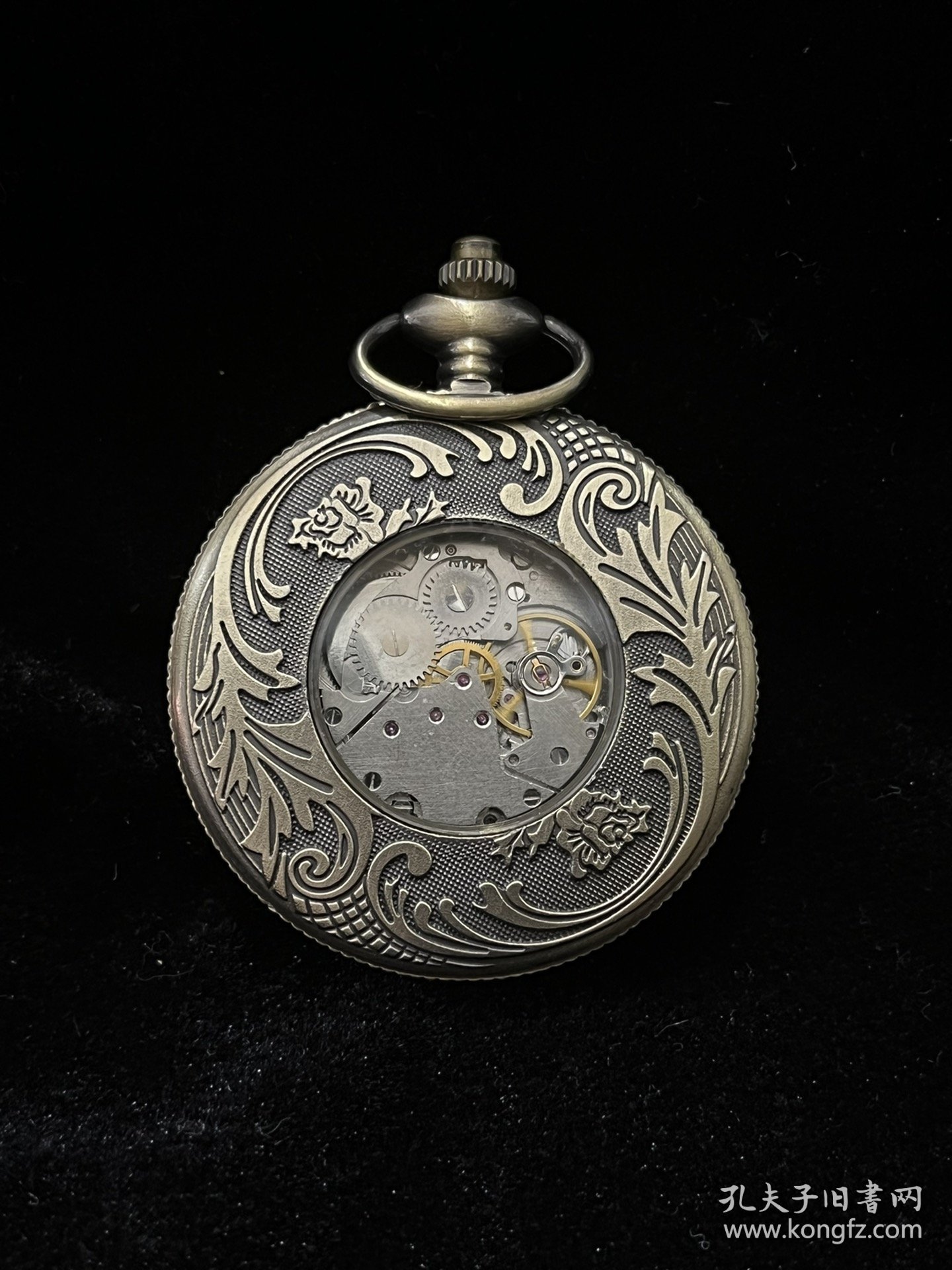 人物单开怀表 直径47毫米