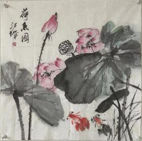 【终身保真字画，得自画家本人】施江城   68X68cm！部分有裂口不缺
1946年出生于上海，祖籍江苏武进。中国美术家协会会员、国家一级美术师，文化部中国画学会常务理事，湖北省中国画学会会长，文化部中国国际书画研究会理事，中央文史馆书画院研究员，湖北省文史馆馆员，中国人民对外友好协会艺术创作院艺委会主任，中国人民大学特聘教授，武汉理工大学特聘教授。