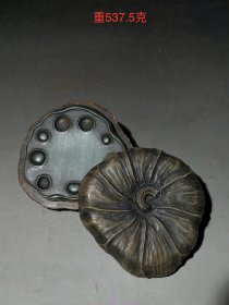 潘西凤款，荷叶型石盒装，莲生贵子端石砚台一方。