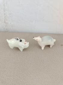老琉璃：老鼠，猪，共2个
