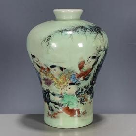 瓷器同治年制单色釉粉彩喜气盈门梅瓶花瓶